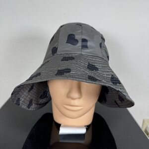 Grevi Bucket Hat, Sun Hat Gray With Blue Hearts Made in Italy XS-S